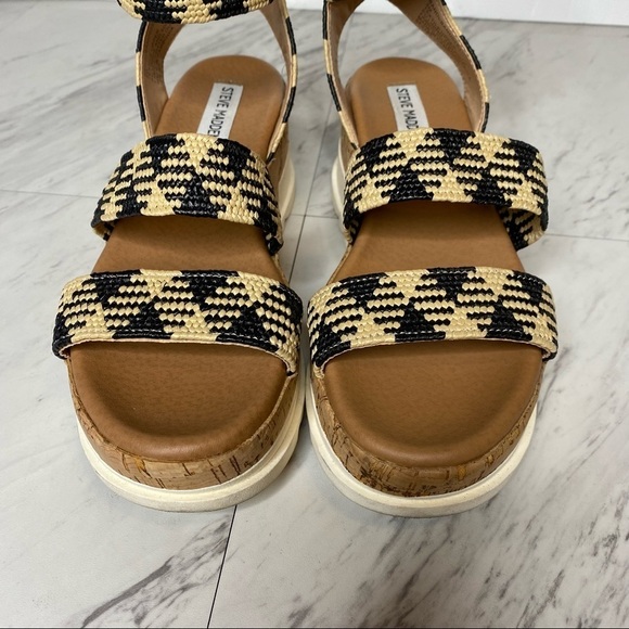 Steve Madden Bandi Platform Sandal - Picture 7 of 10